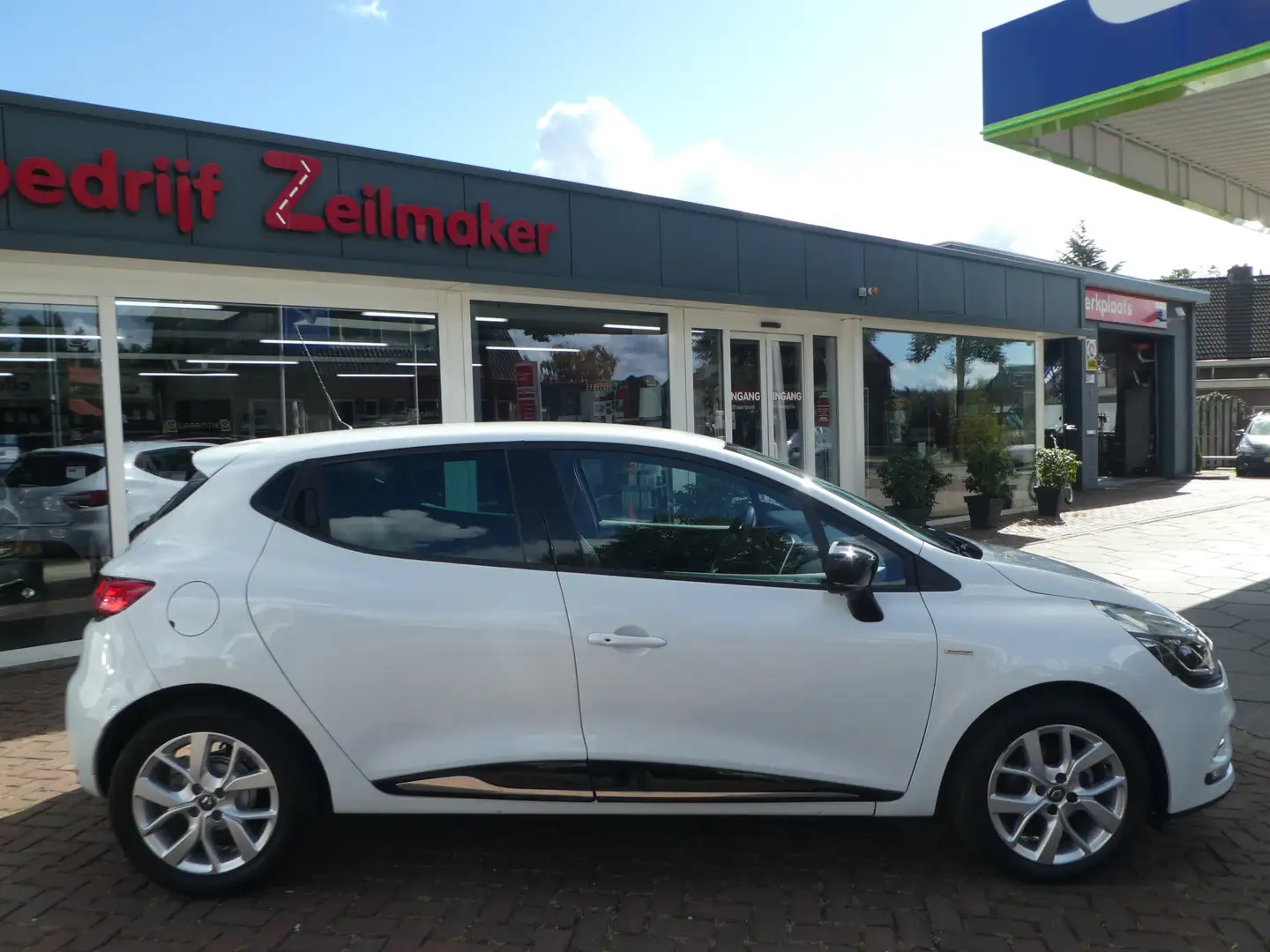 Renault Clio 0.9 TCe Limited Airco, Navi, LM velgen, Extra donk Wit - 2