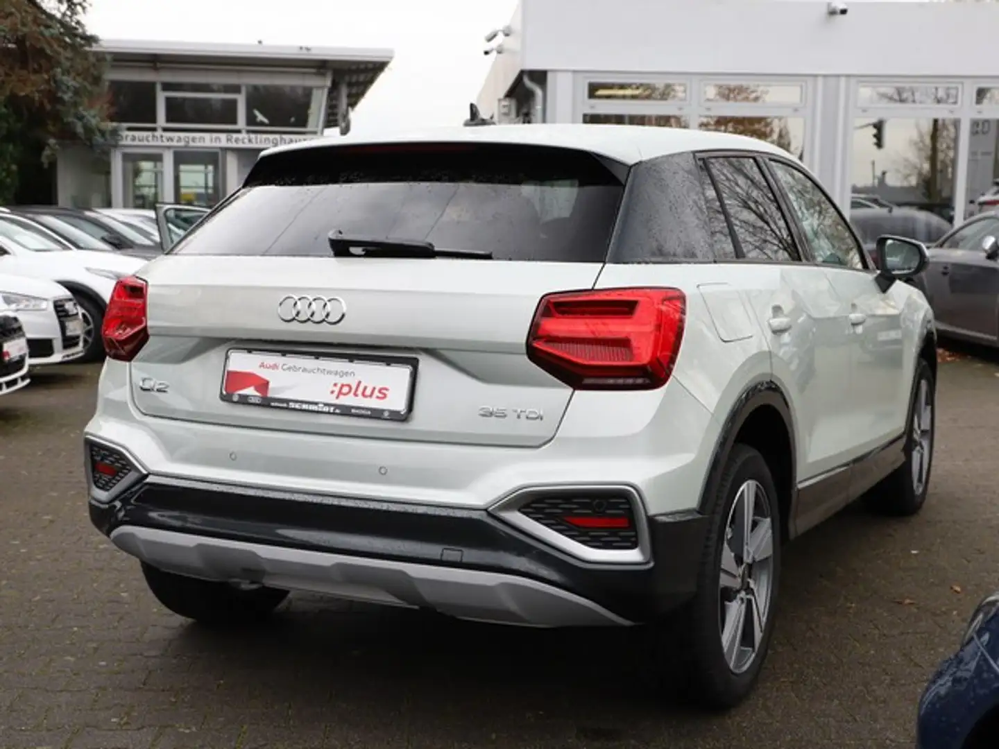 Audi Q2 35 TDI Advanced Matrix LED LM18 AHK Navi+ ACC Silber - 2