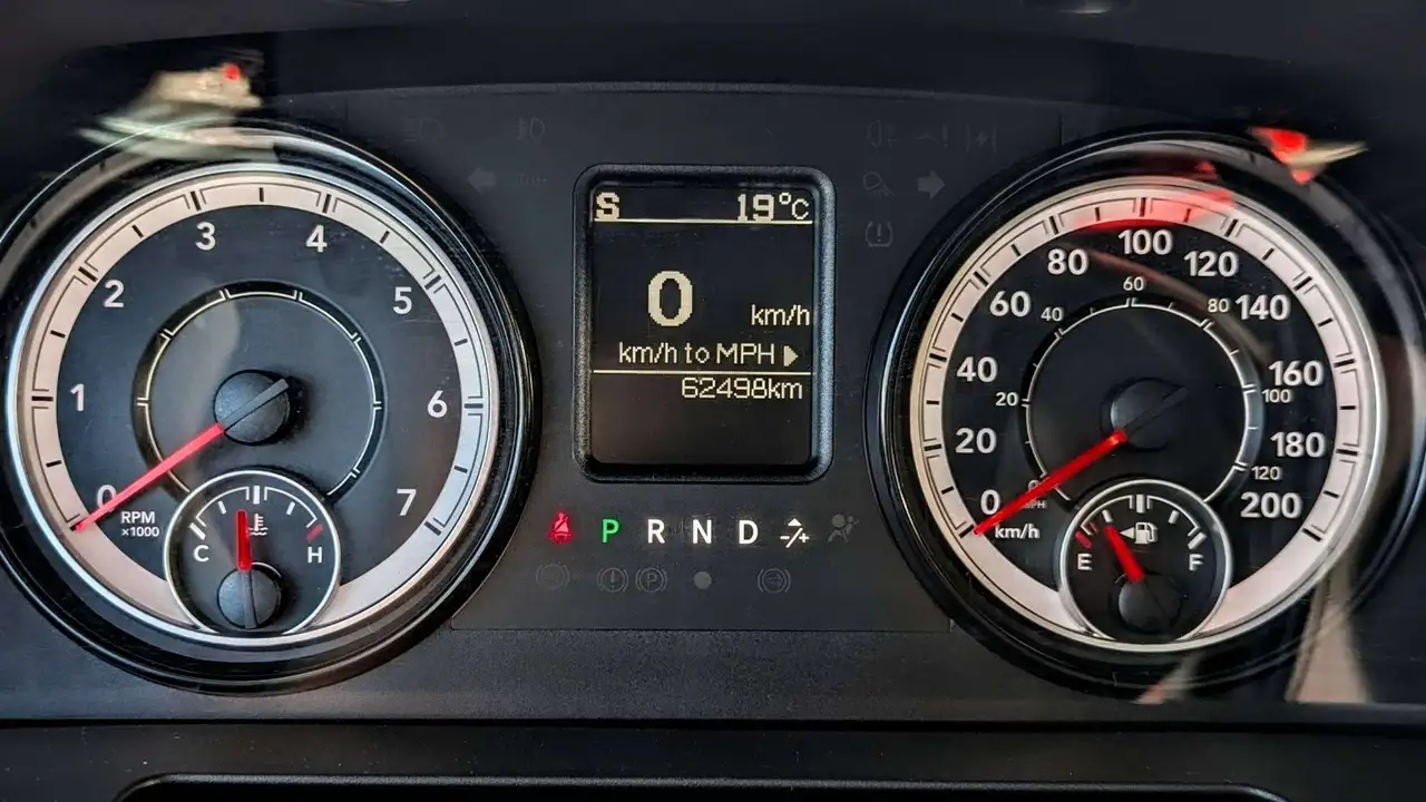 RAM 1500 снимка RAM 1500