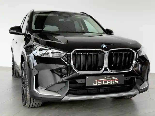 BMW X1 view 5