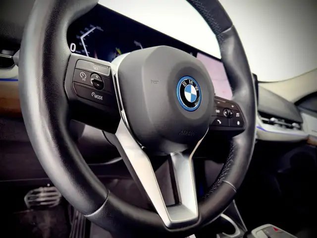 BMW X1 view 13