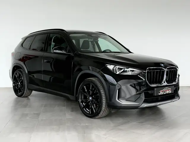 BMW X1 view 6