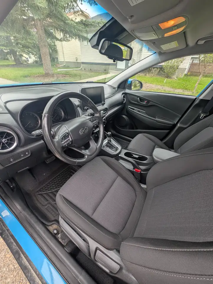 Hyundai KONA снимка Hyundai KONA