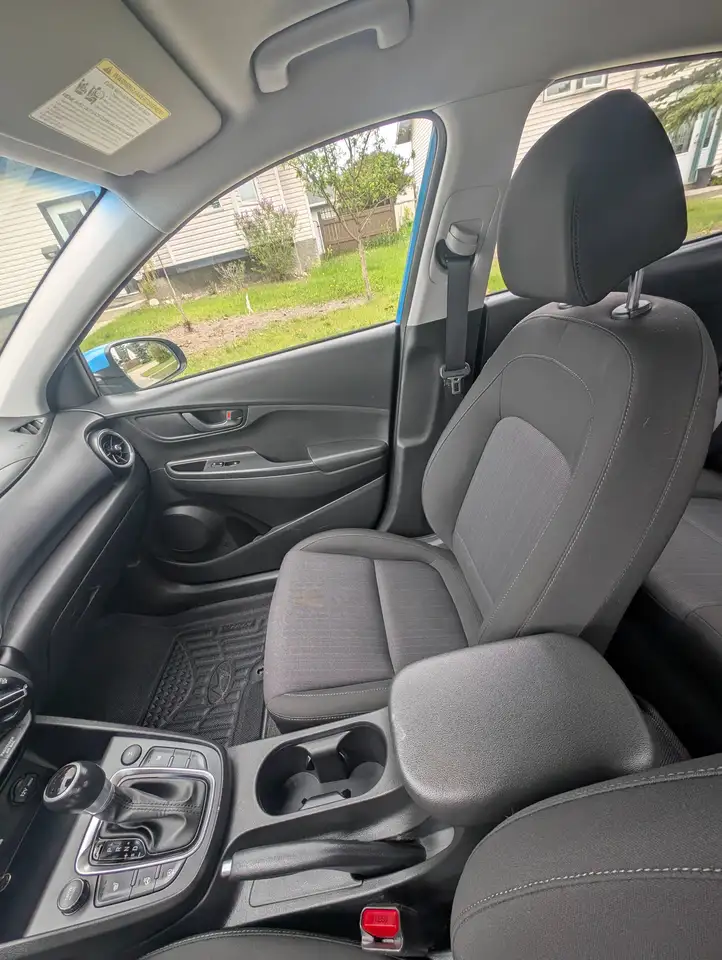 Hyundai KONA снимка Hyundai KONA
