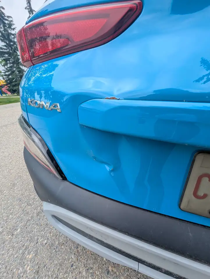 Hyundai KONA снимка Hyundai KONA