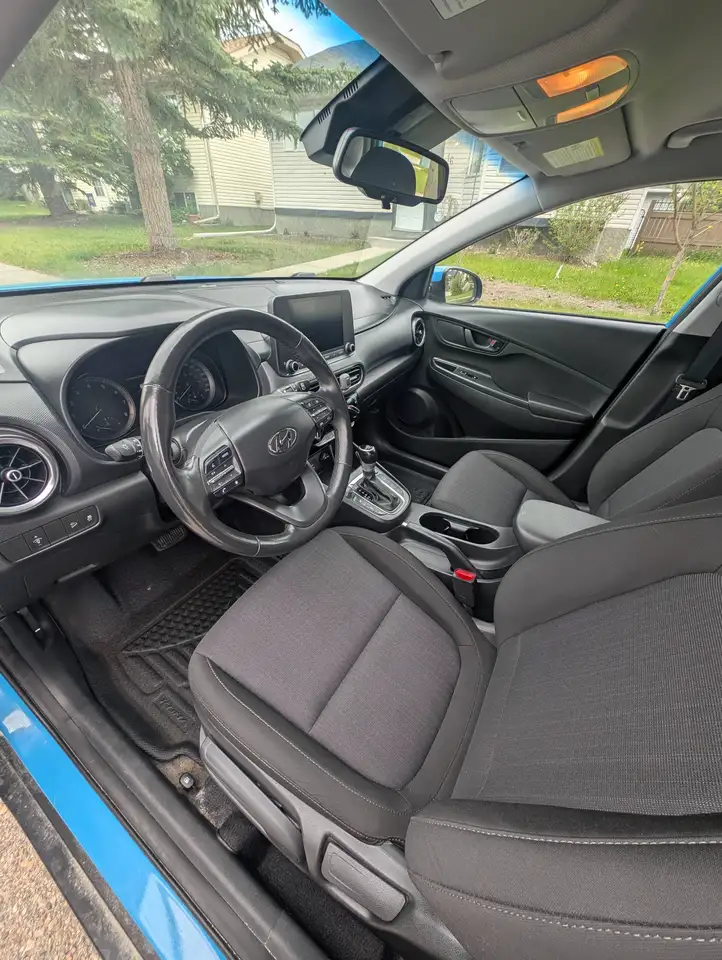 Hyundai KONA снимка Hyundai KONA