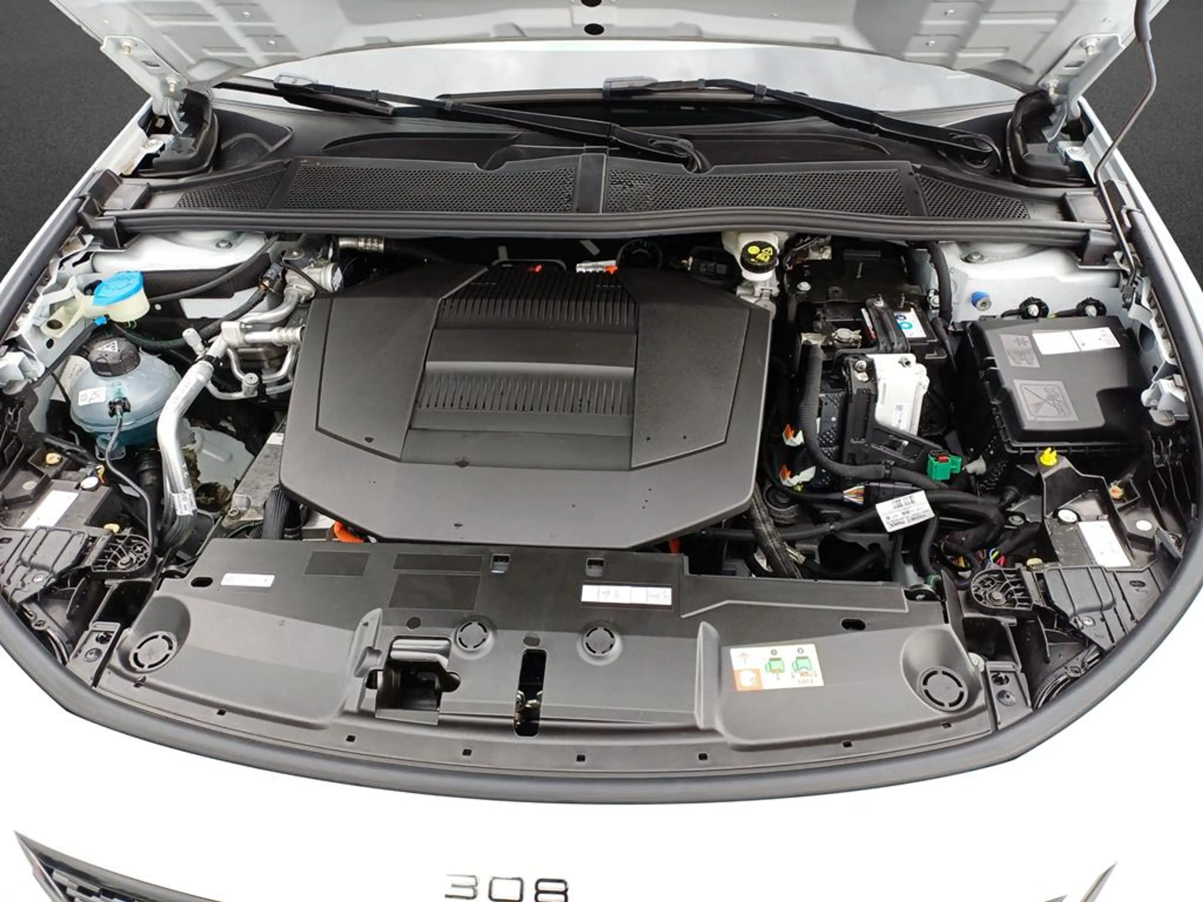 Peugeot 308 E-308 SW GT Elektrom — photo 5