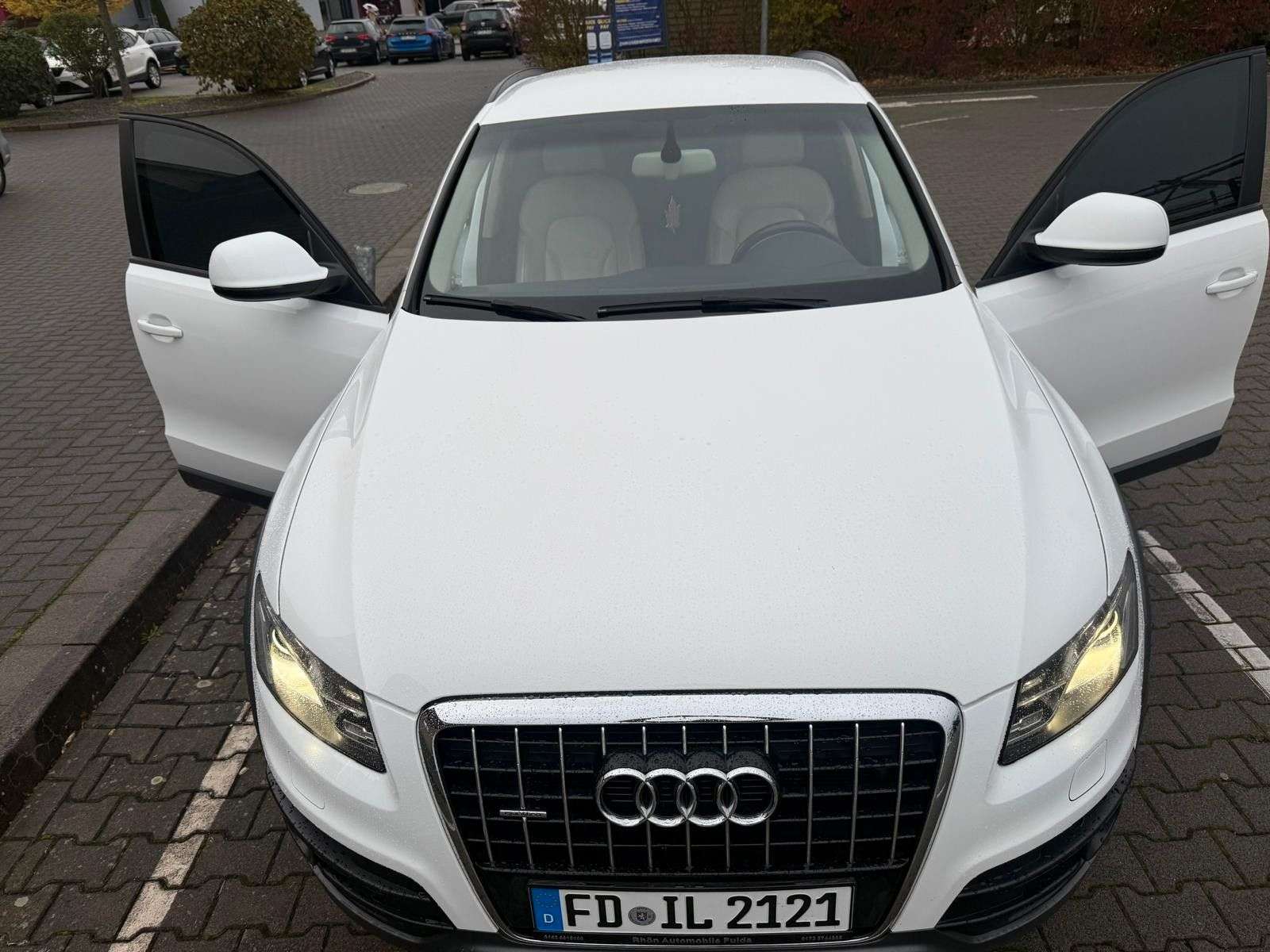 Second hand Audi Q5 3.0