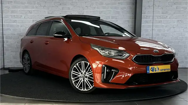 Kia Ceed / cee'd 1.4 T-GDI GT-PlusLine / Pano / Stoel&stuurverwr. /