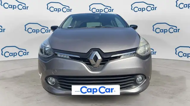 Renault Clio view 5