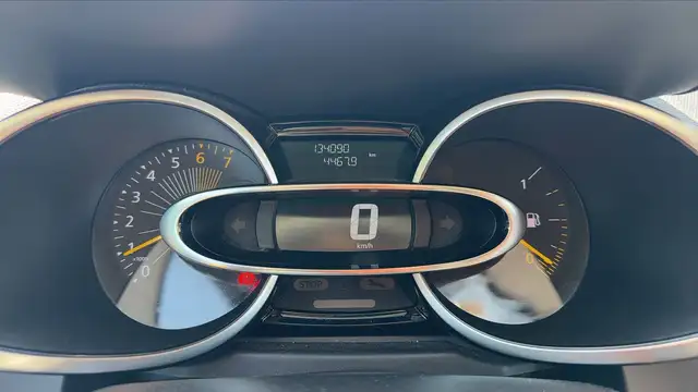 Renault Clio view 12