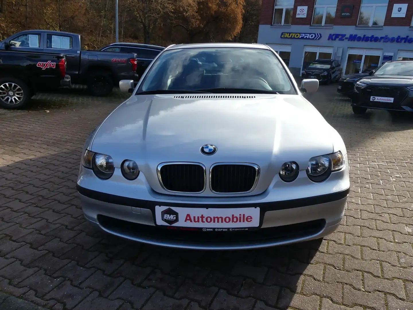 BMW 316 ti*69200 km* Silber - 2
