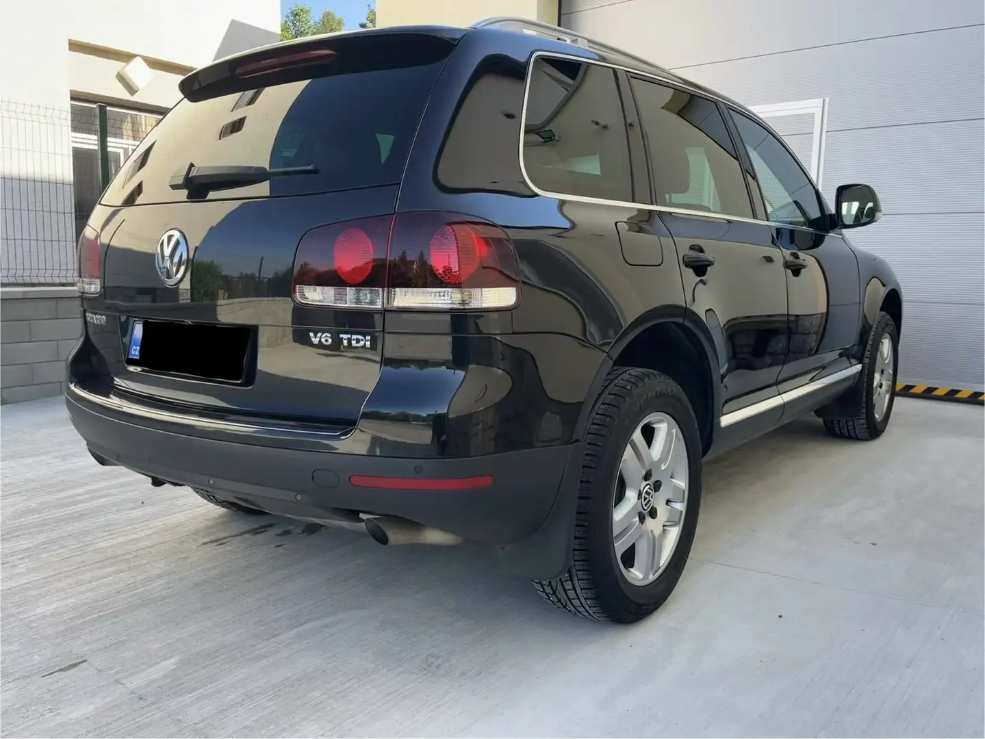 Volkswagen Touareg 3.0 V6 TDI DPF Aut. - 2