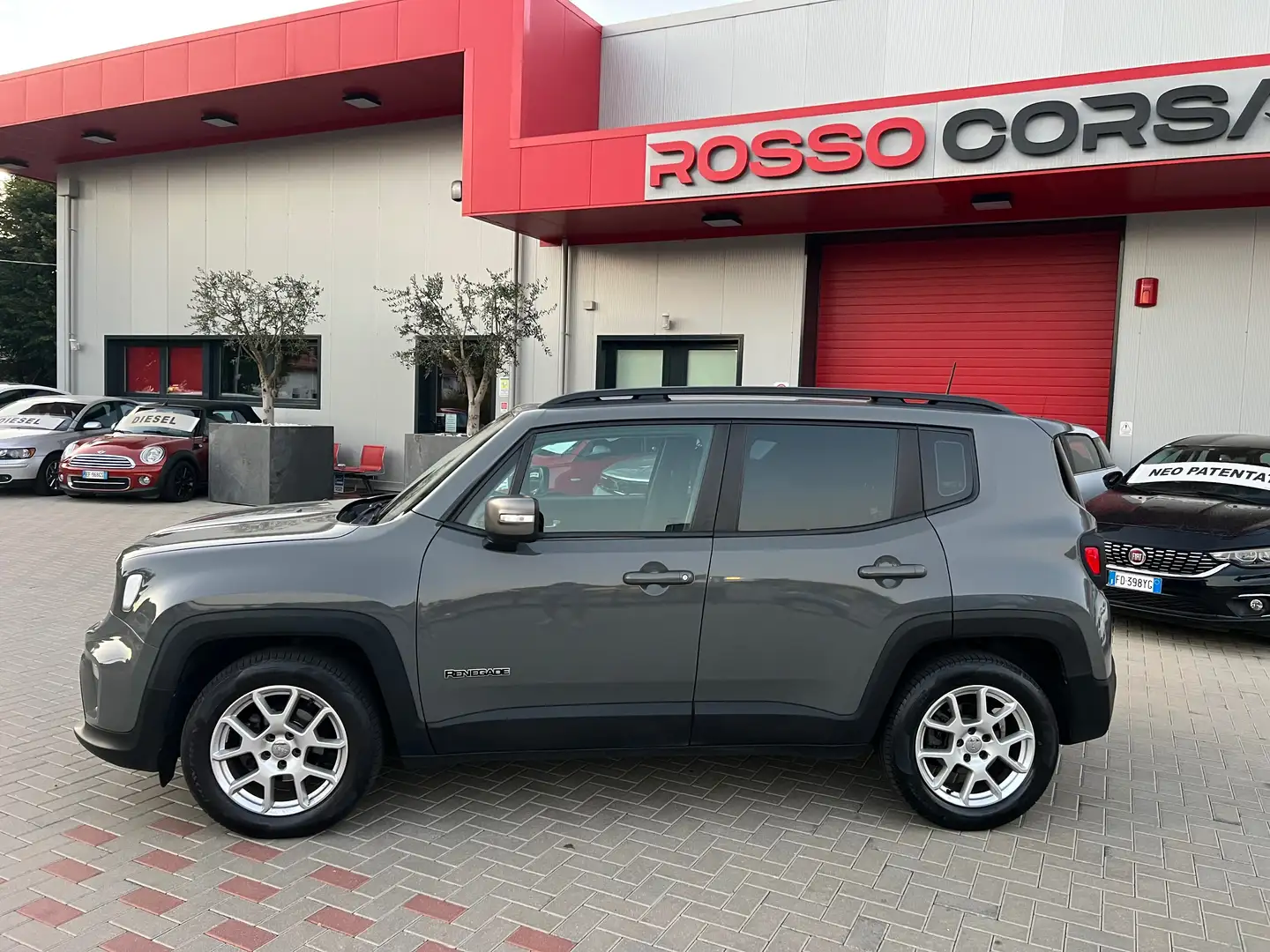 Jeep Renegade 1.6 mjt Limited 2wd 120cv ddct UNIPRO NEOPAT Grigio - 2