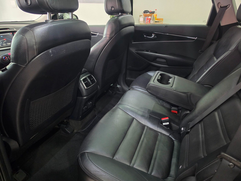 Kia Sorento Platinum Edition 4WD 2.Hand Vollleder — photo 7
