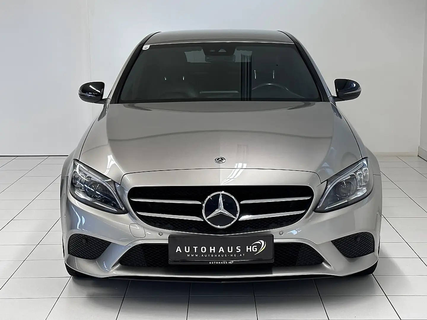 Mercedes-Benz C 200 d Avantgarde Aut. Gris - 2