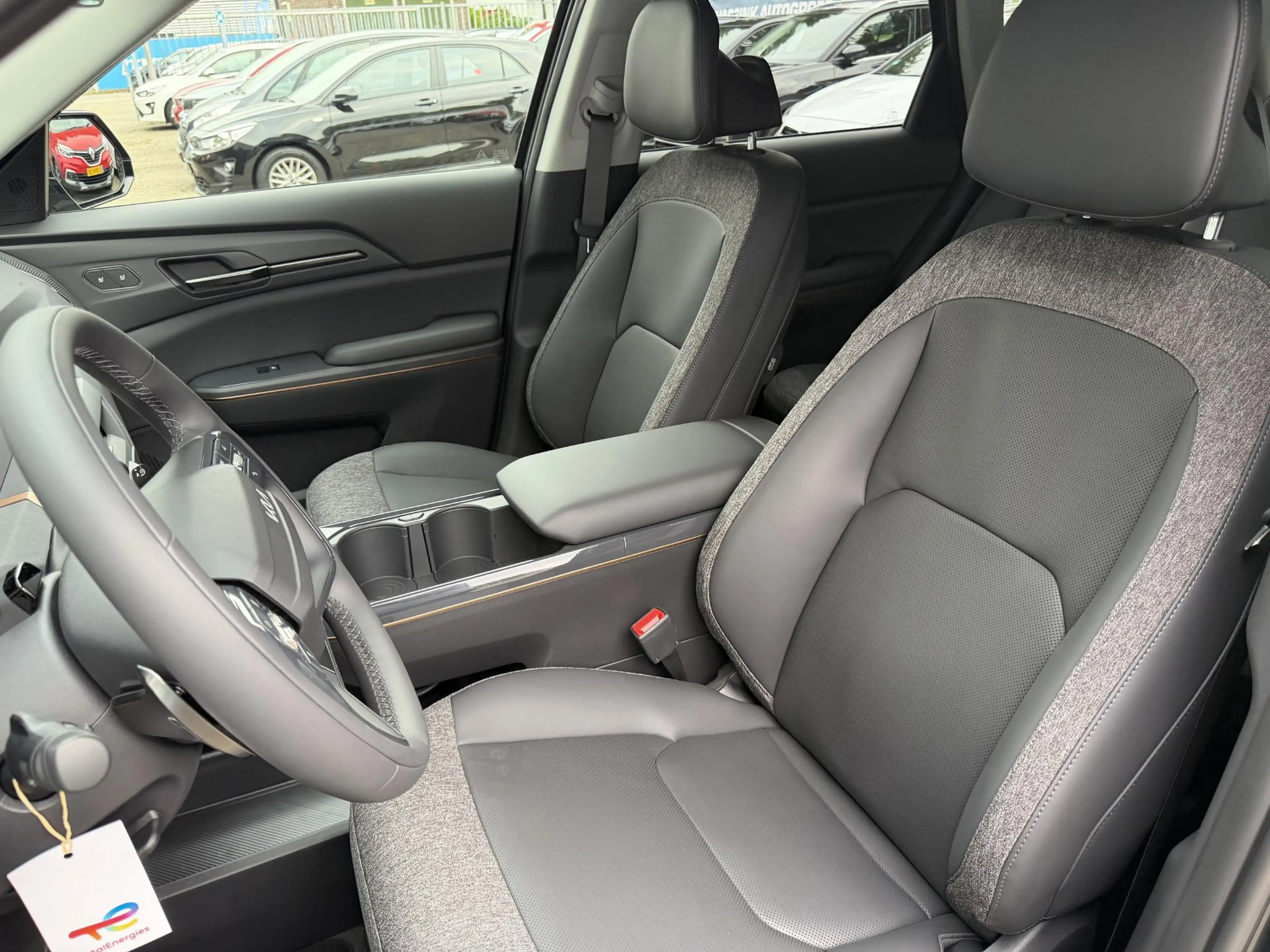 Kia EV5 Plus 81.4 kWh | Stoelventilatie | Stoel/Stuurwielv — photo 9