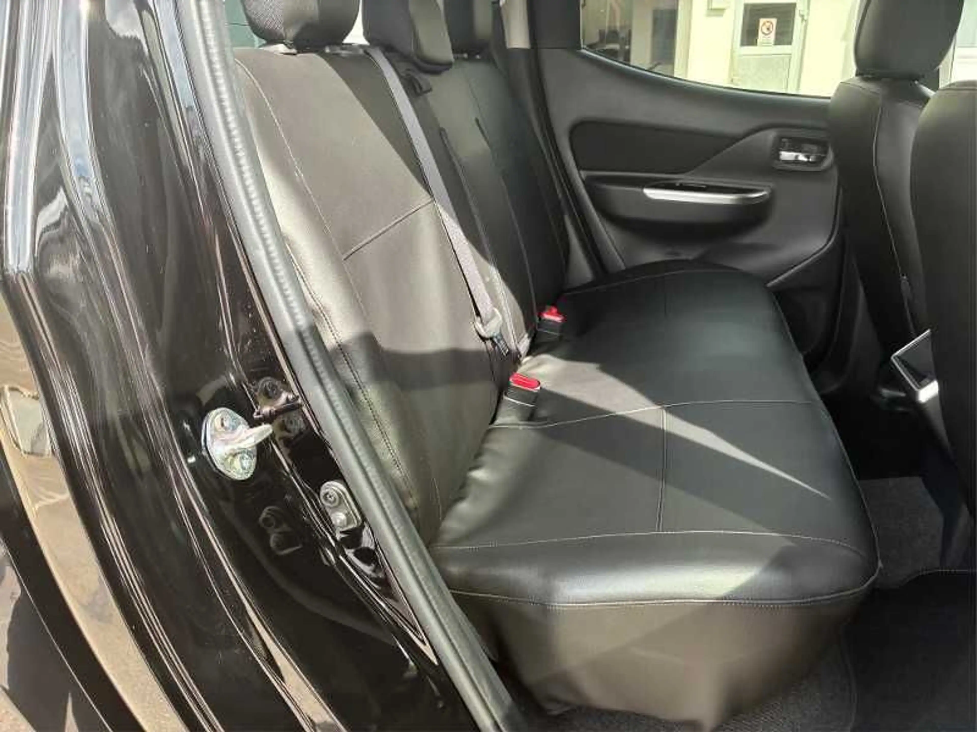 Mitsubishi L200 DC Spirit (SDA) 2.2 DI-D 4WD Automatik — photo 9