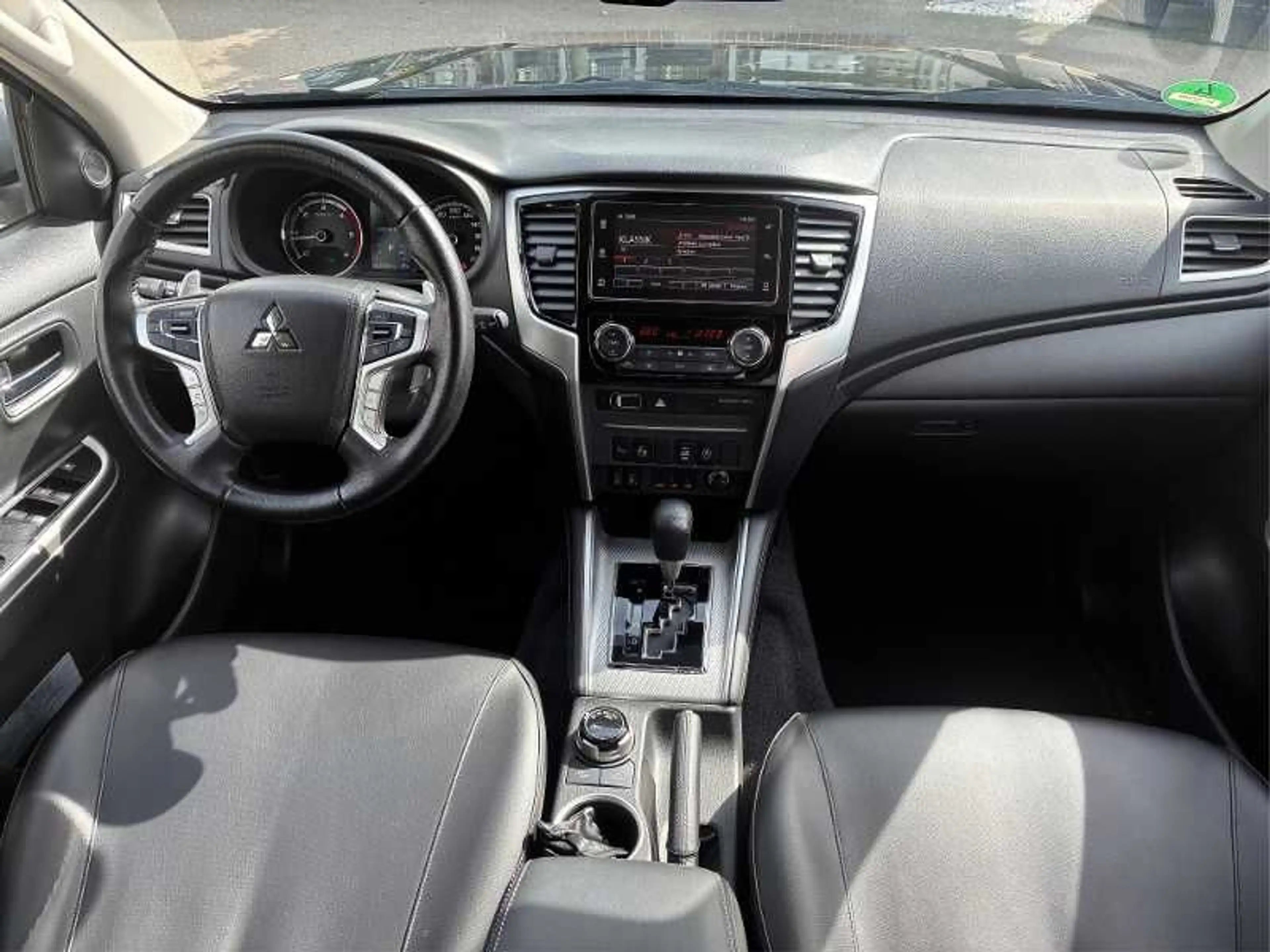 Mitsubishi L200 DC Spirit (SDA) 2.2 DI-D 4WD Automatik — photo 10
