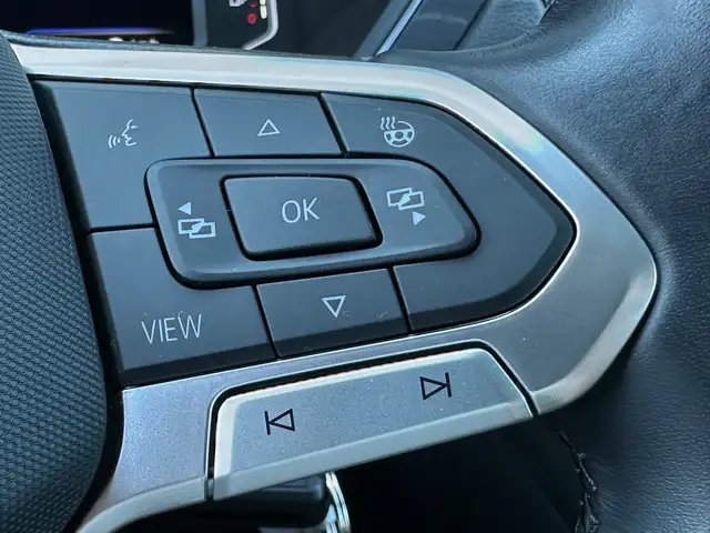 Volkswagen Tiguan Allspace view 15