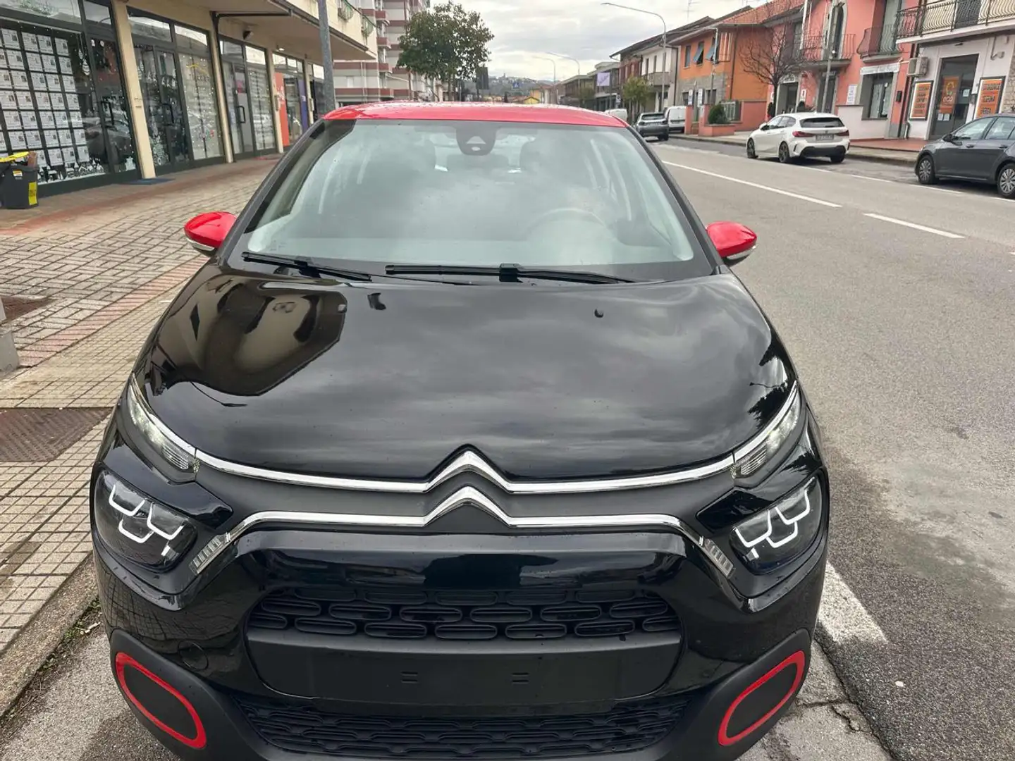 Citroen C3 PureTech 83 S&S Shine Nero - 2