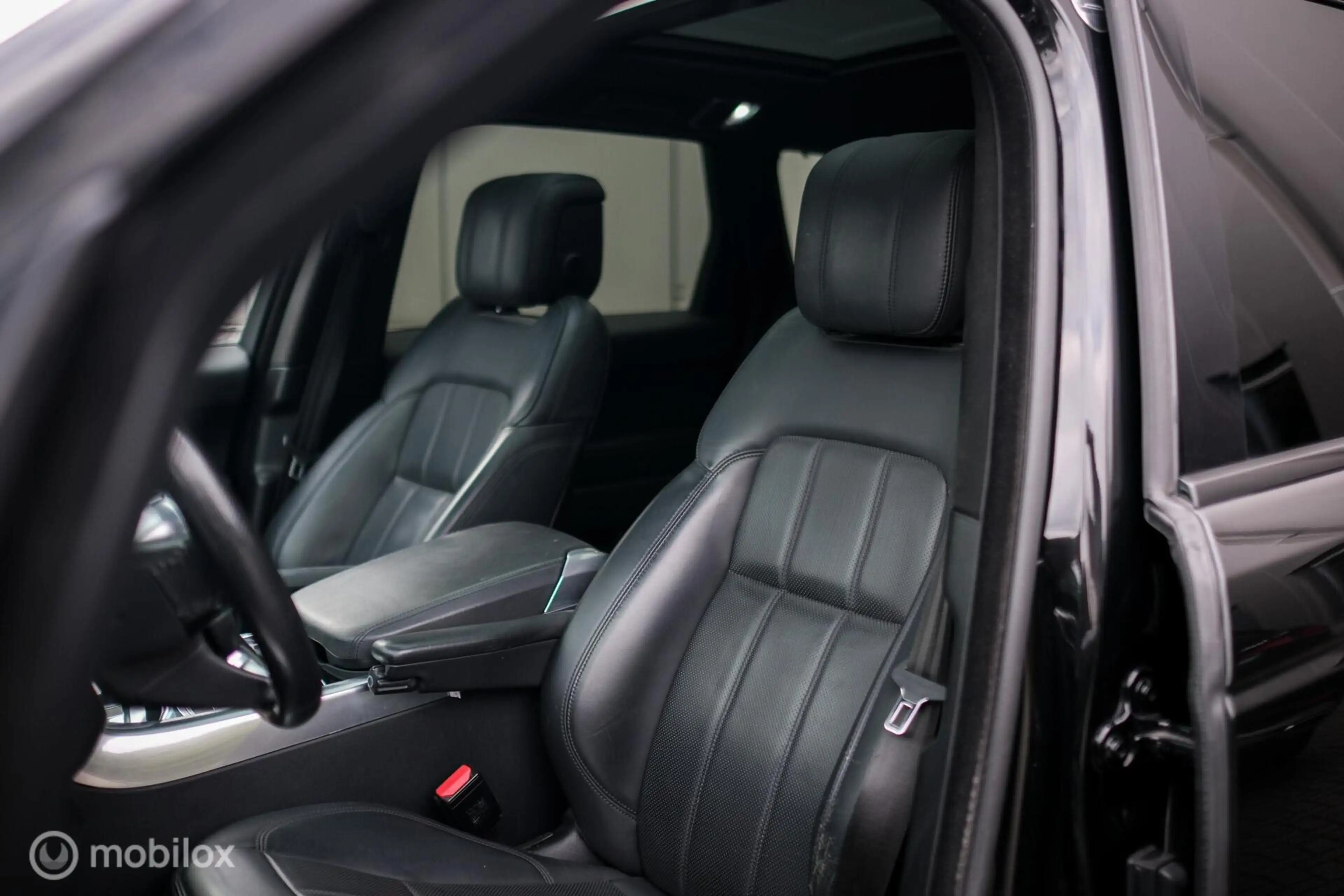 Land Rover Range Rover Sport 3.0 SDV6 HSE Dynamic | Urban Wheels | Matrix LED | — photo 6
