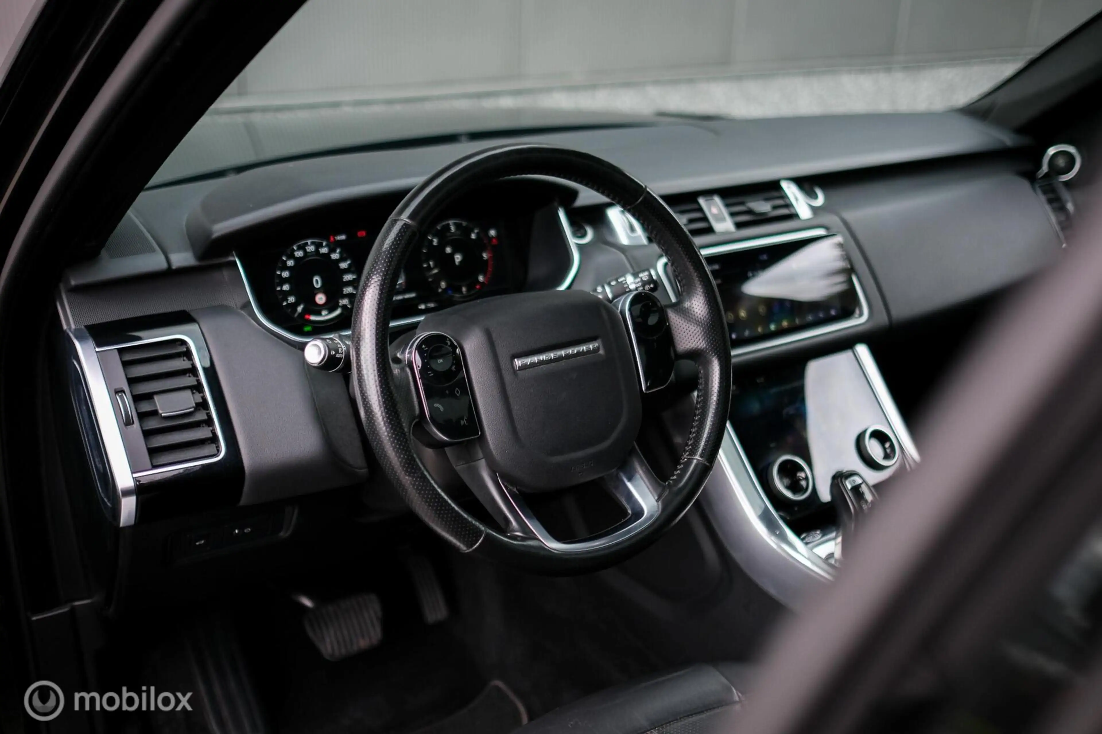 Land Rover Range Rover Sport 3.0 SDV6 HSE Dynamic | Urban Wheels | Matrix LED | — photo 4