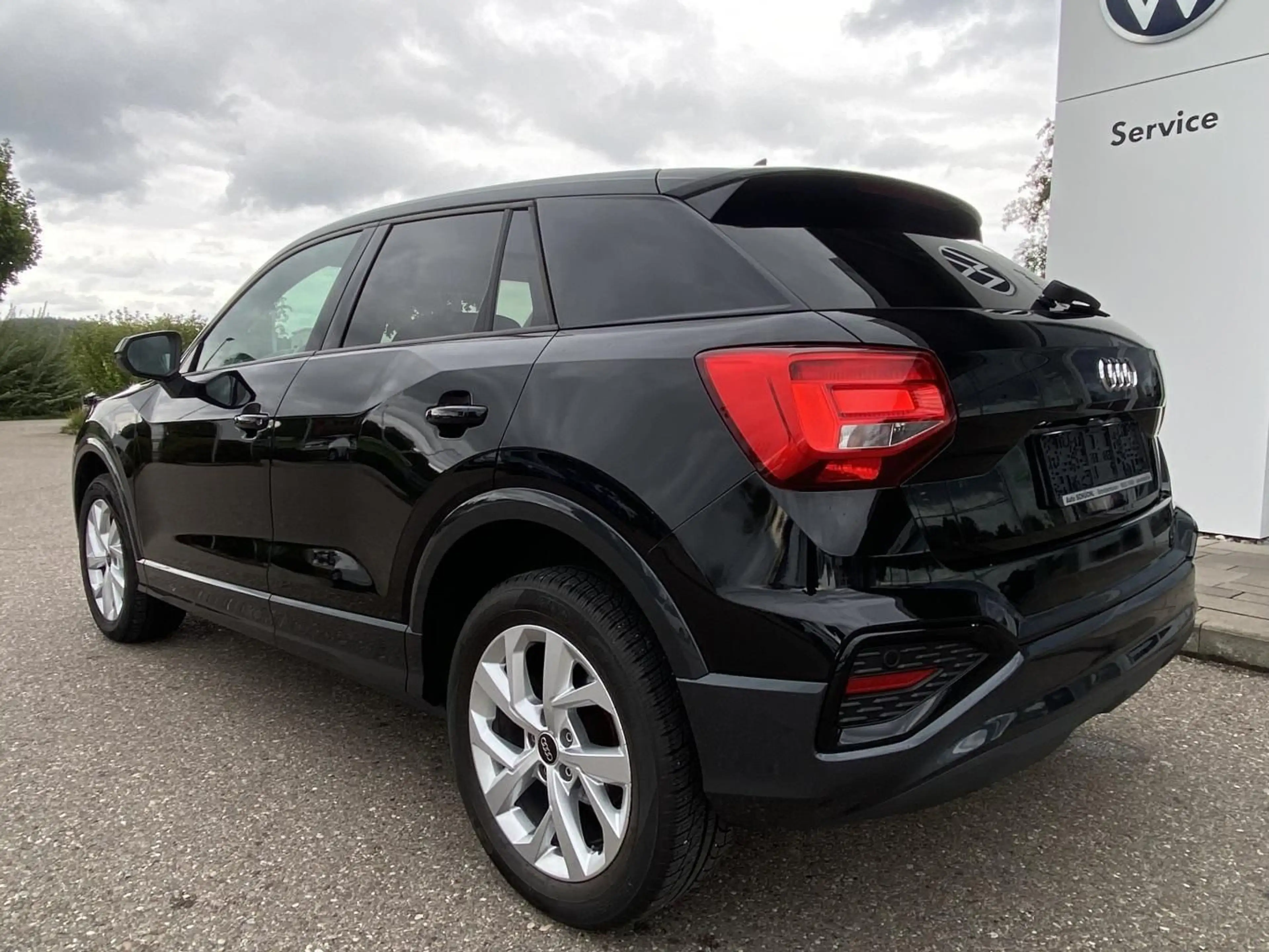 Audi Q2 35 1.5 TSI S-tronic advanced NAVI+AHK+KAMERA+ — photo 4