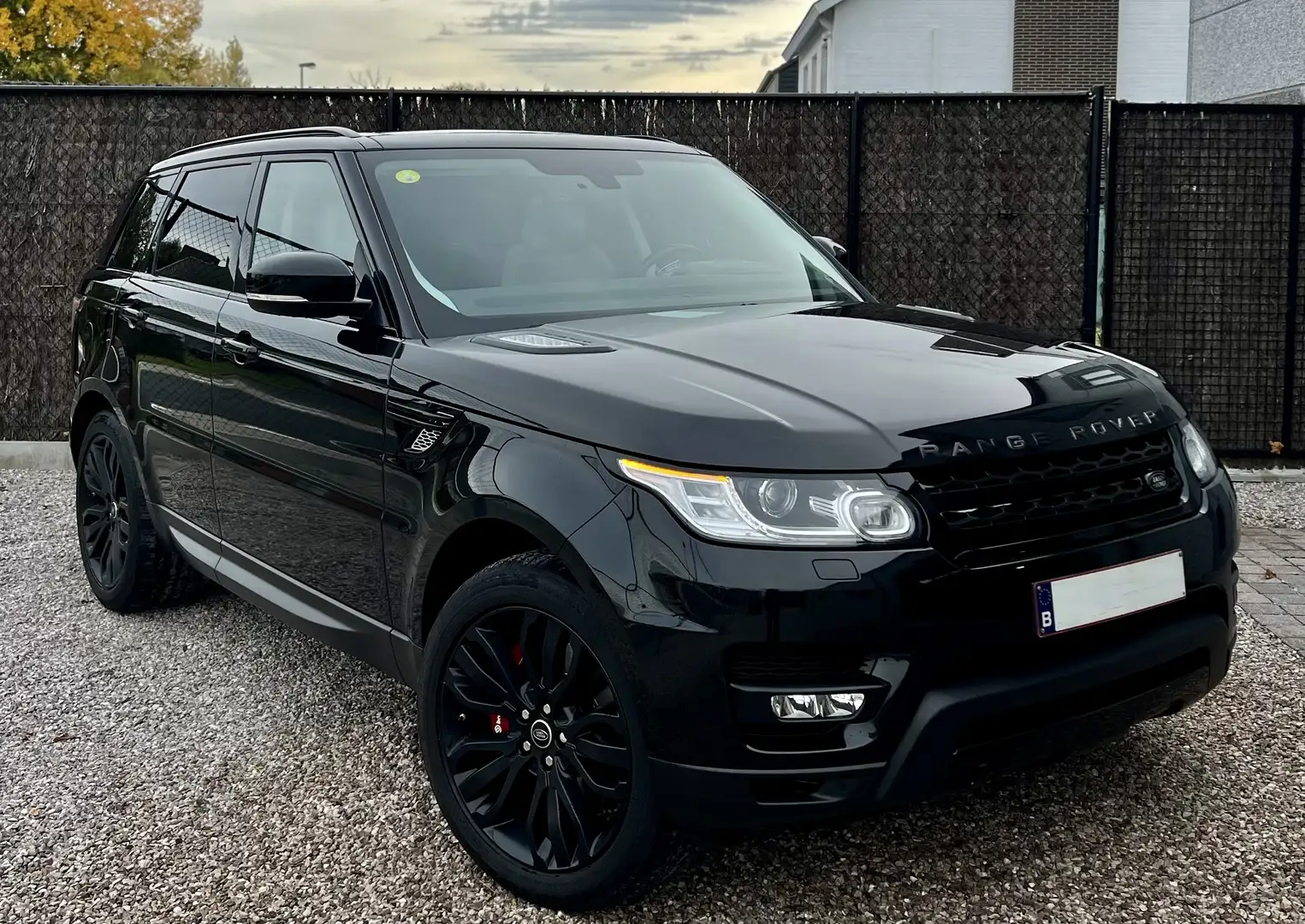 Land Rover Range Rover Sport SDV6 HSE / FULL BLACK / First Owner - 1