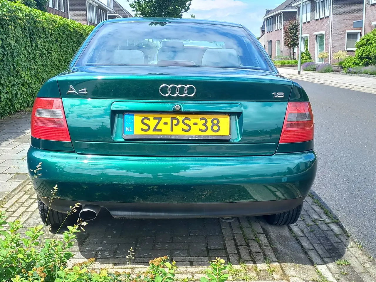 Audi A4 1.8 5V Advance, foto 1