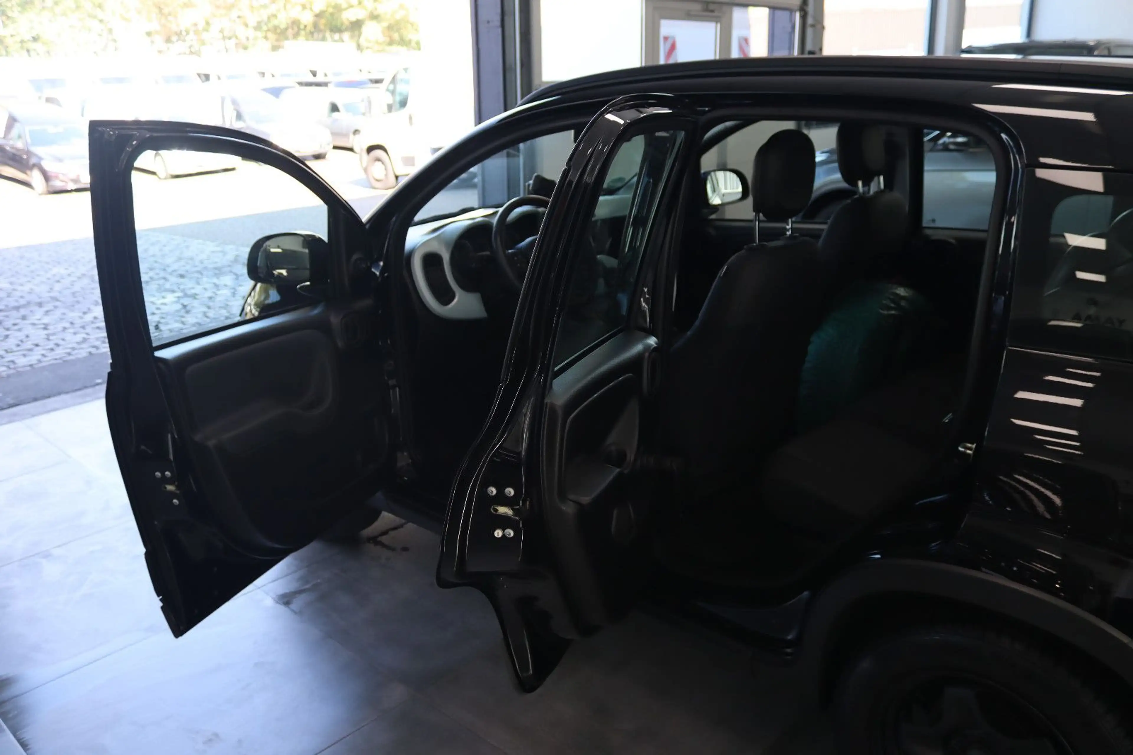 Fiat Panda Launch Edition * 1.HAND + 35TKM + KLIMA * — photo 7
