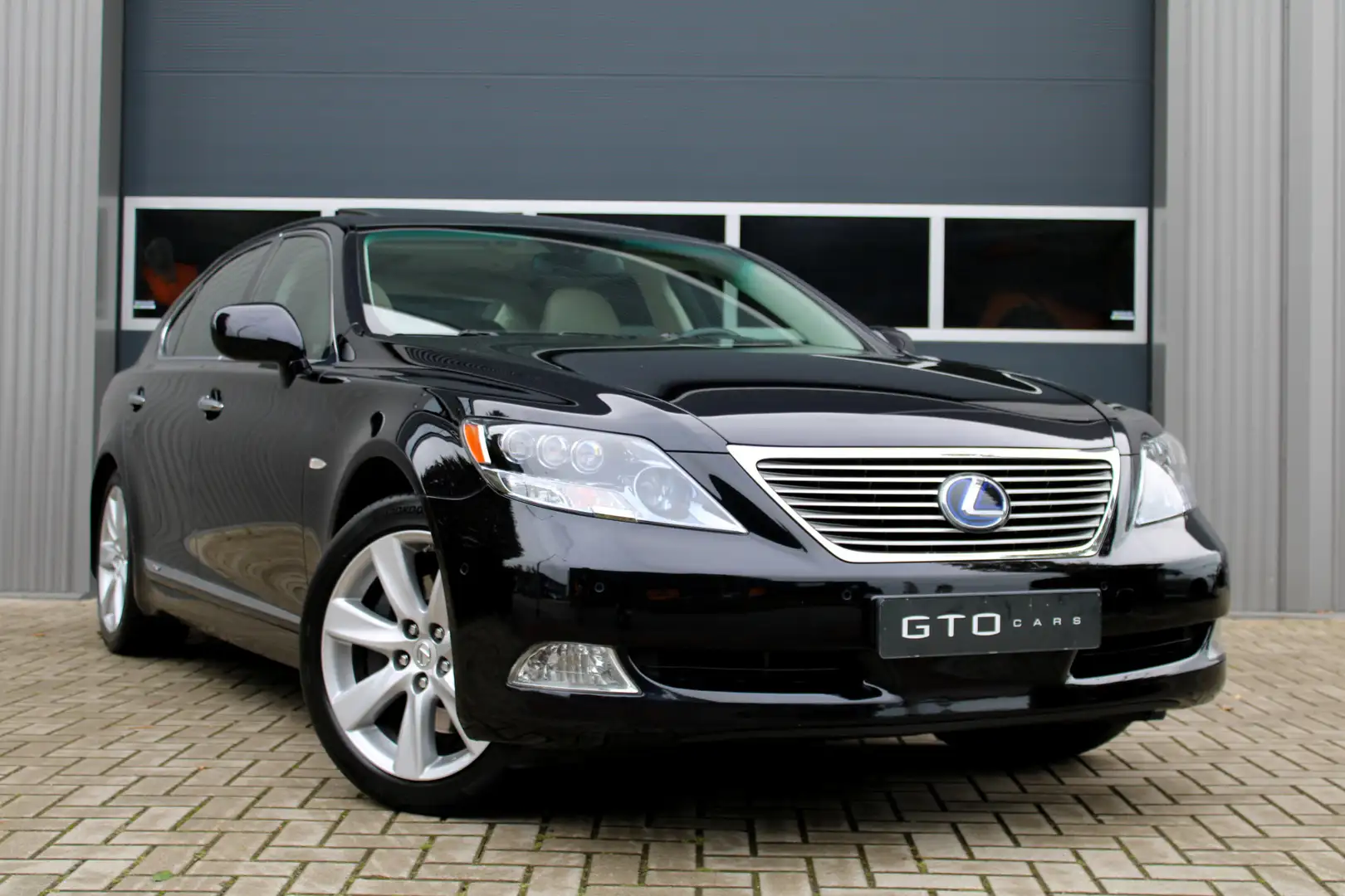 Lexus LS 600 600h L. President V8/Young Timer/TV/Massage/Mark L Blauw - 1
