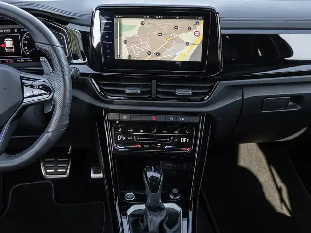 Volkswagen T-Roc view 13