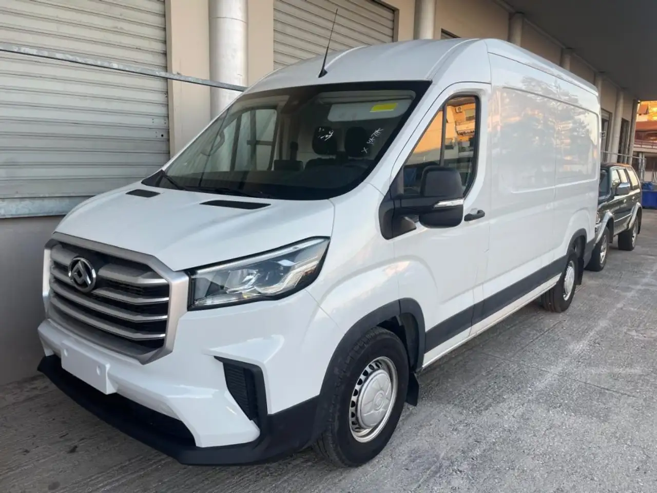 Maxus Deliver 9