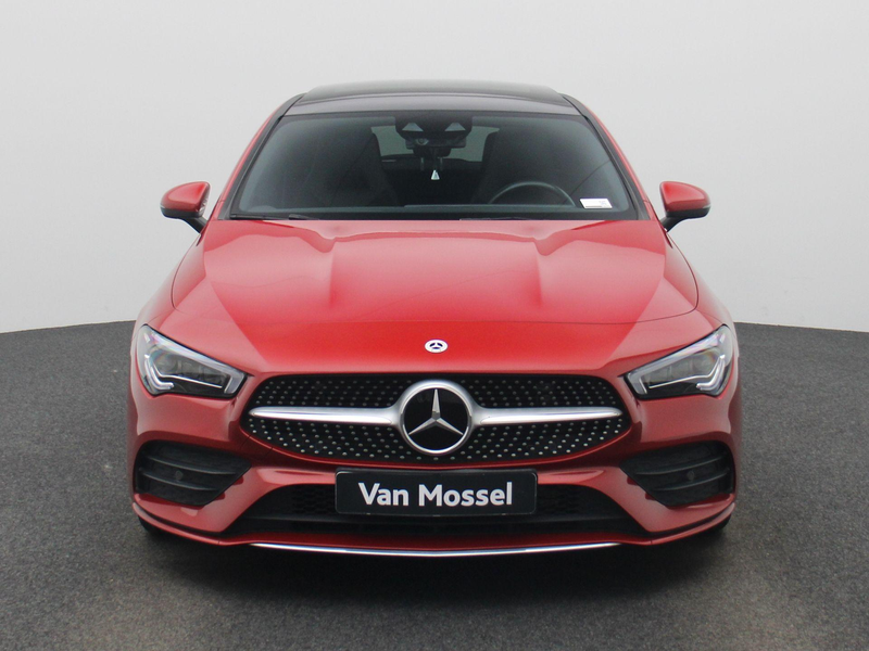 Mercedes-Benz CLA 180 d AMG Line Shooting Brake + CARPLAY + PANO DAK + T — photo 3