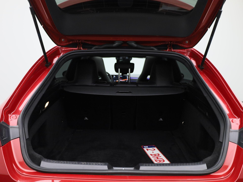 Mercedes-Benz CLA 180 d AMG Line Shooting Brake + CARPLAY + PANO DAK + T — photo 14