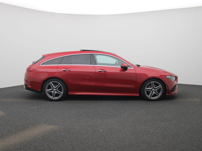 Mercedes-Benz CLA 180 d AMG Line Shooting Brake + CARPLAY + PANO DAK + T — photo 6