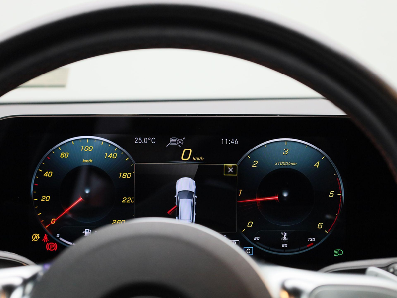 Mercedes-Benz CLA 180 d AMG Line Shooting Brake + CARPLAY + PANO DAK + T — photo 8