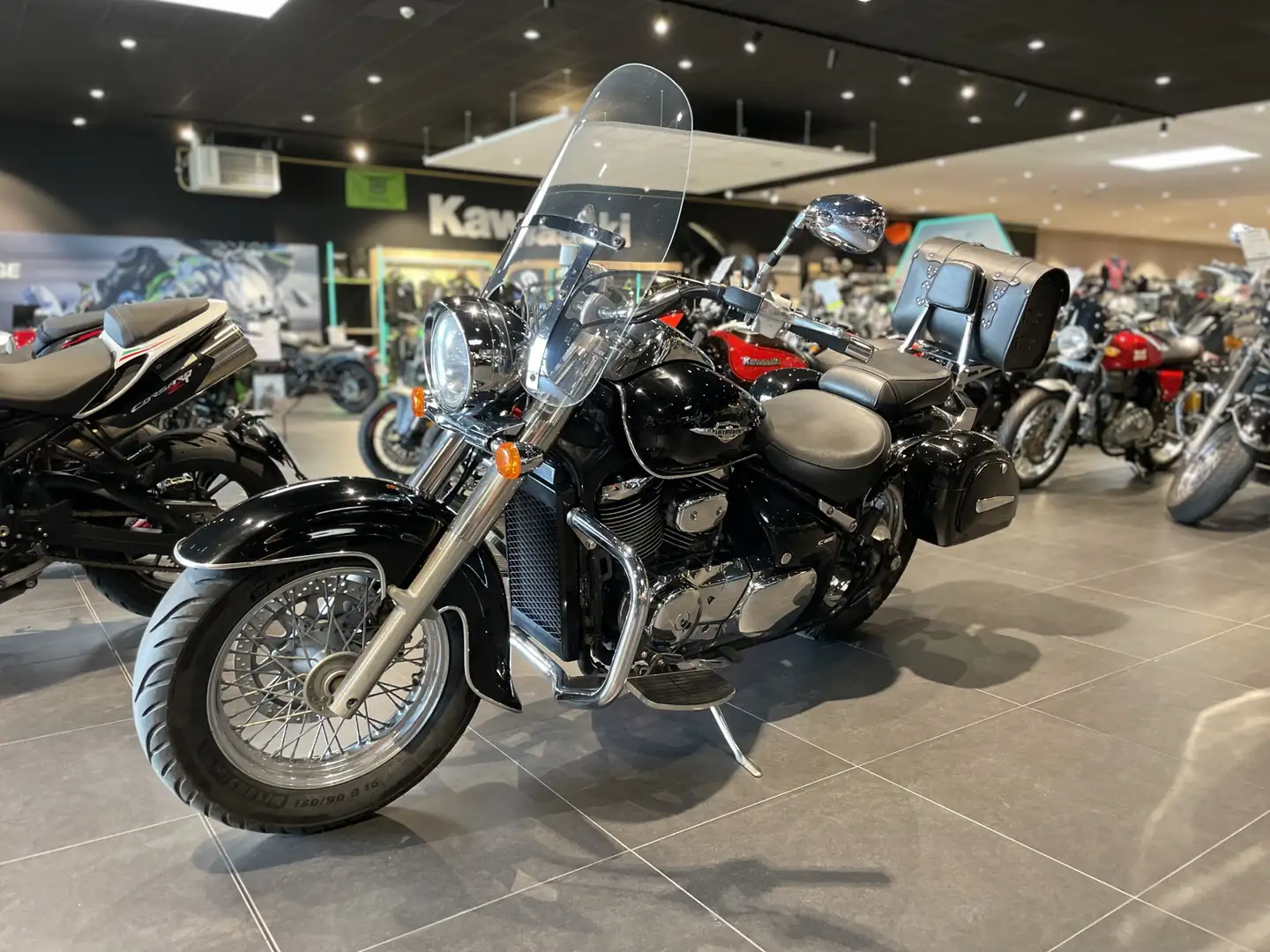 Suzuki Intruder C Negro - 1