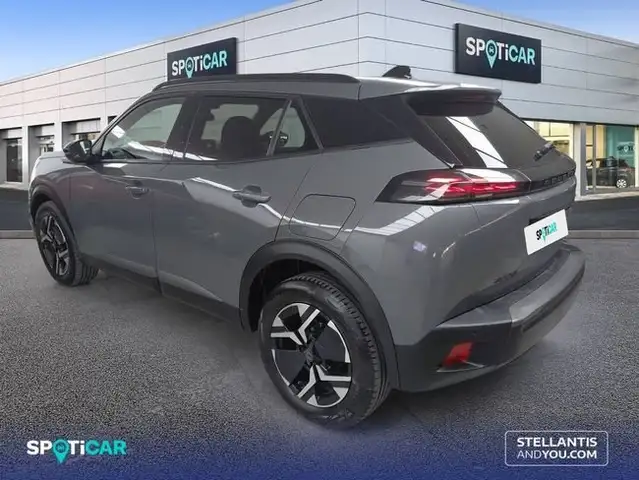 Peugeot 2008 view 5