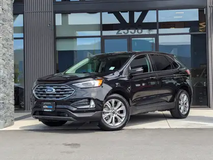 Black 2024 Ford Edge Titanium AWD SUV / Crossover All-Wheel Drive 8-Speed Automatic
