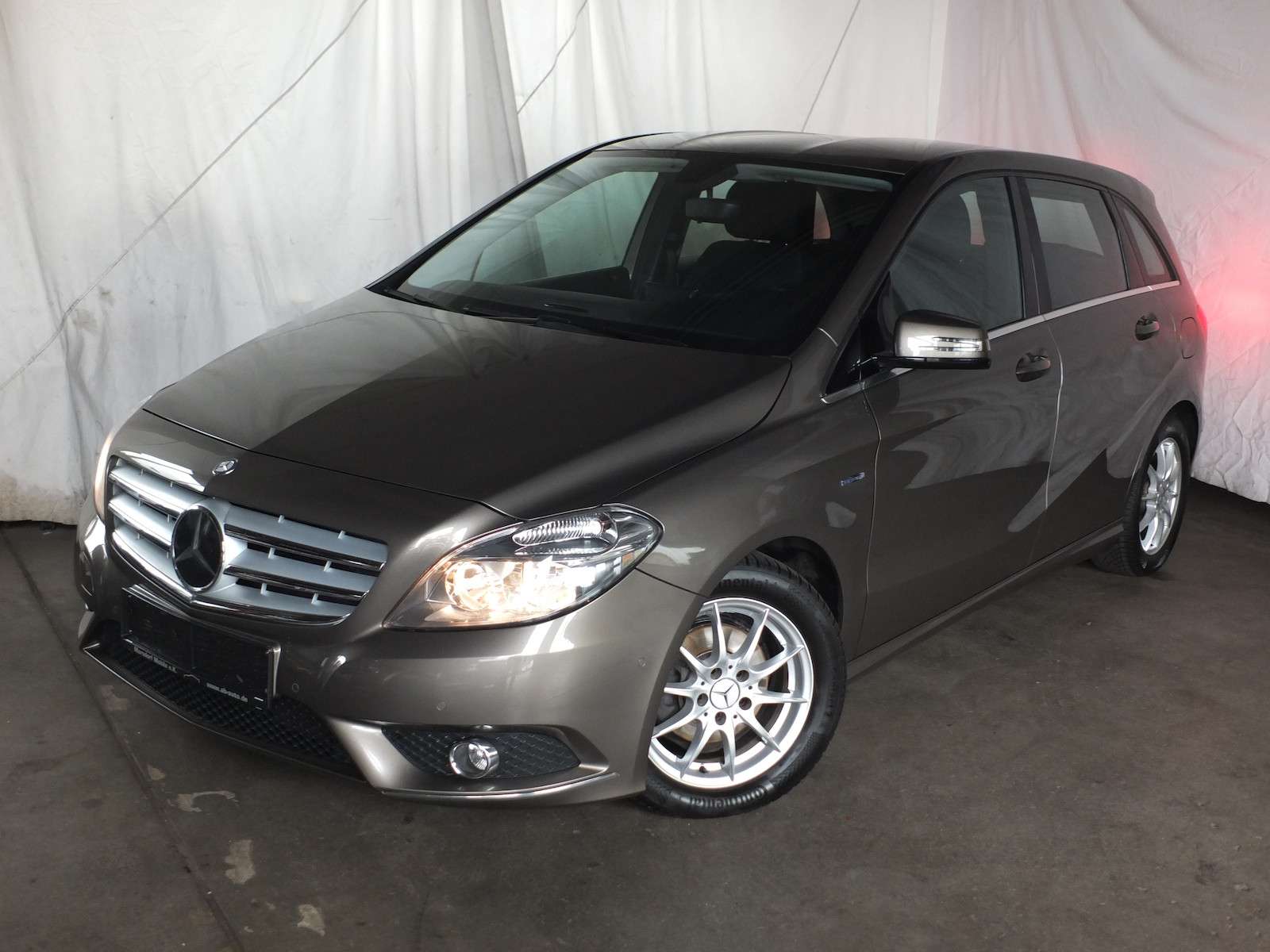 Second hand Mercedes Benz B-Class 180