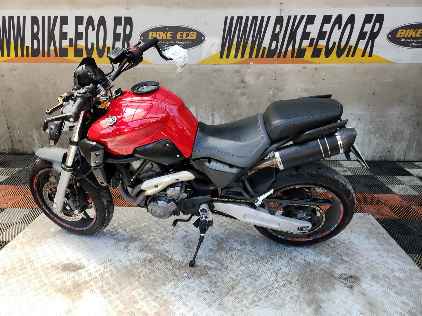 Yamaha MT-03 Rouge - 2