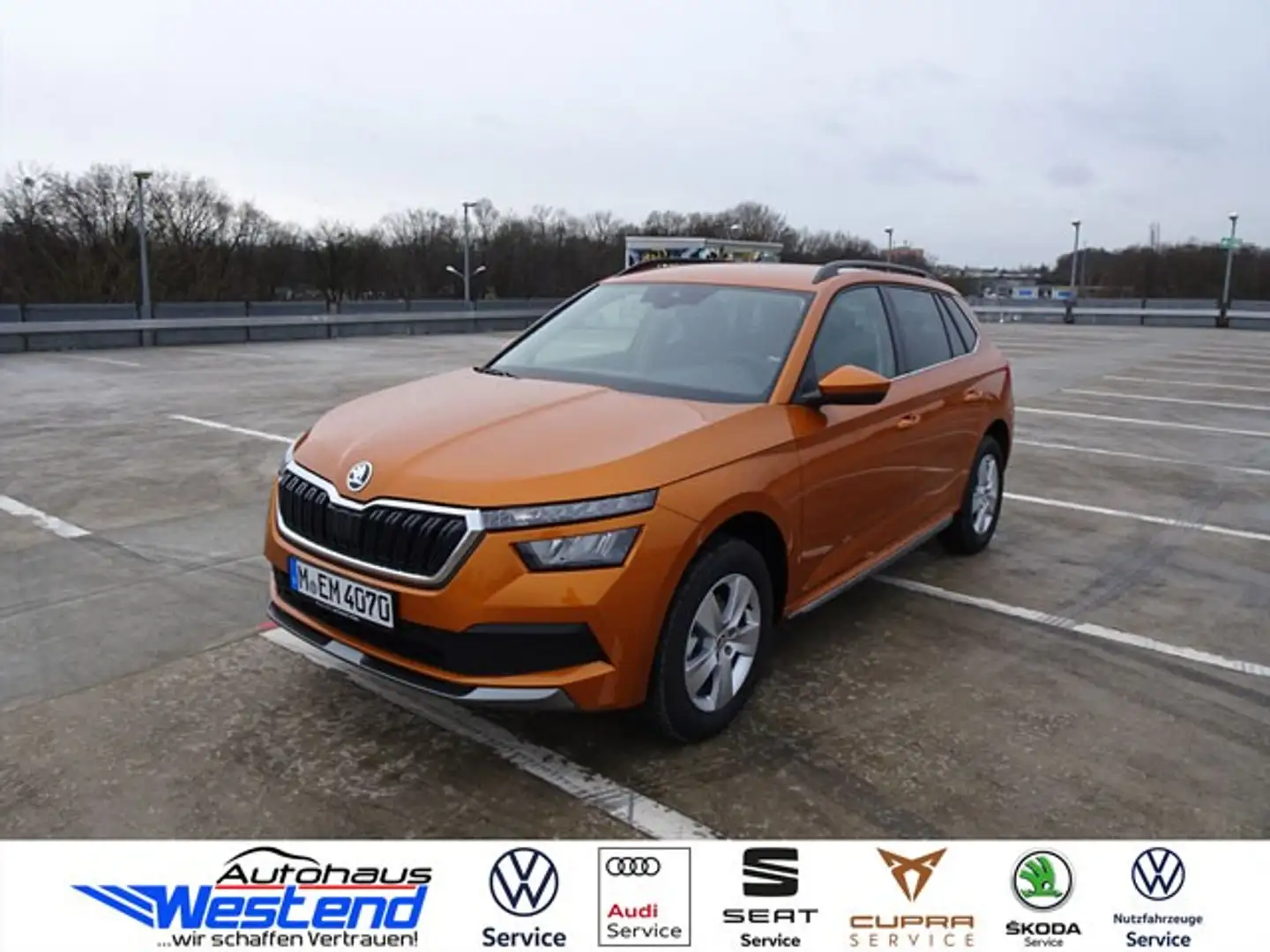 Skoda Kamiq Style 1.0l TSI 81kW DSG LED SHZ PDC Klima Orange - 2