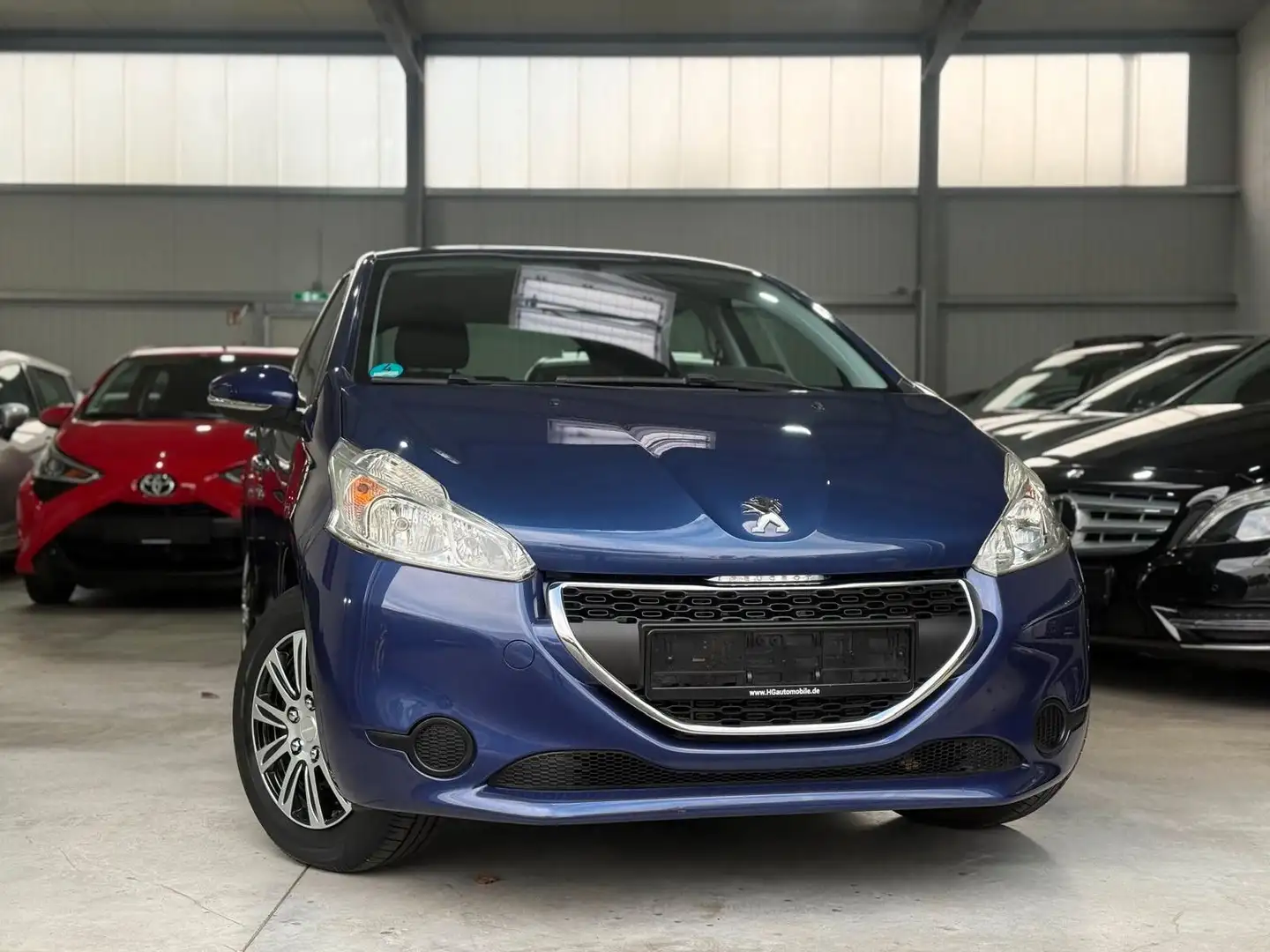 Peugeot 208 Active Klima AU/HU Neu Blau - 2