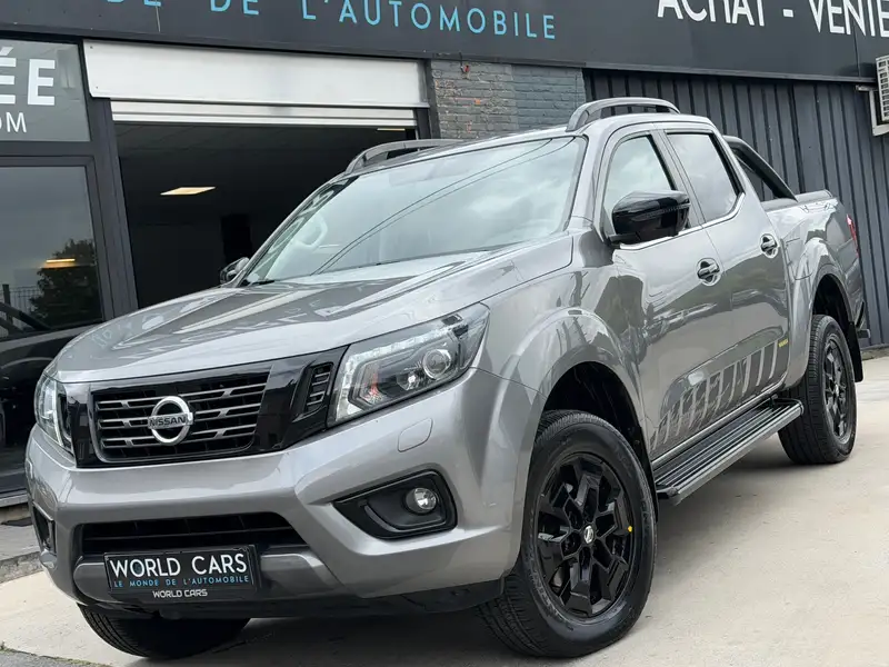 NISSAN Navara