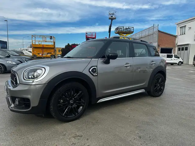 MINI Cooper S Countryman 2.0 Hype