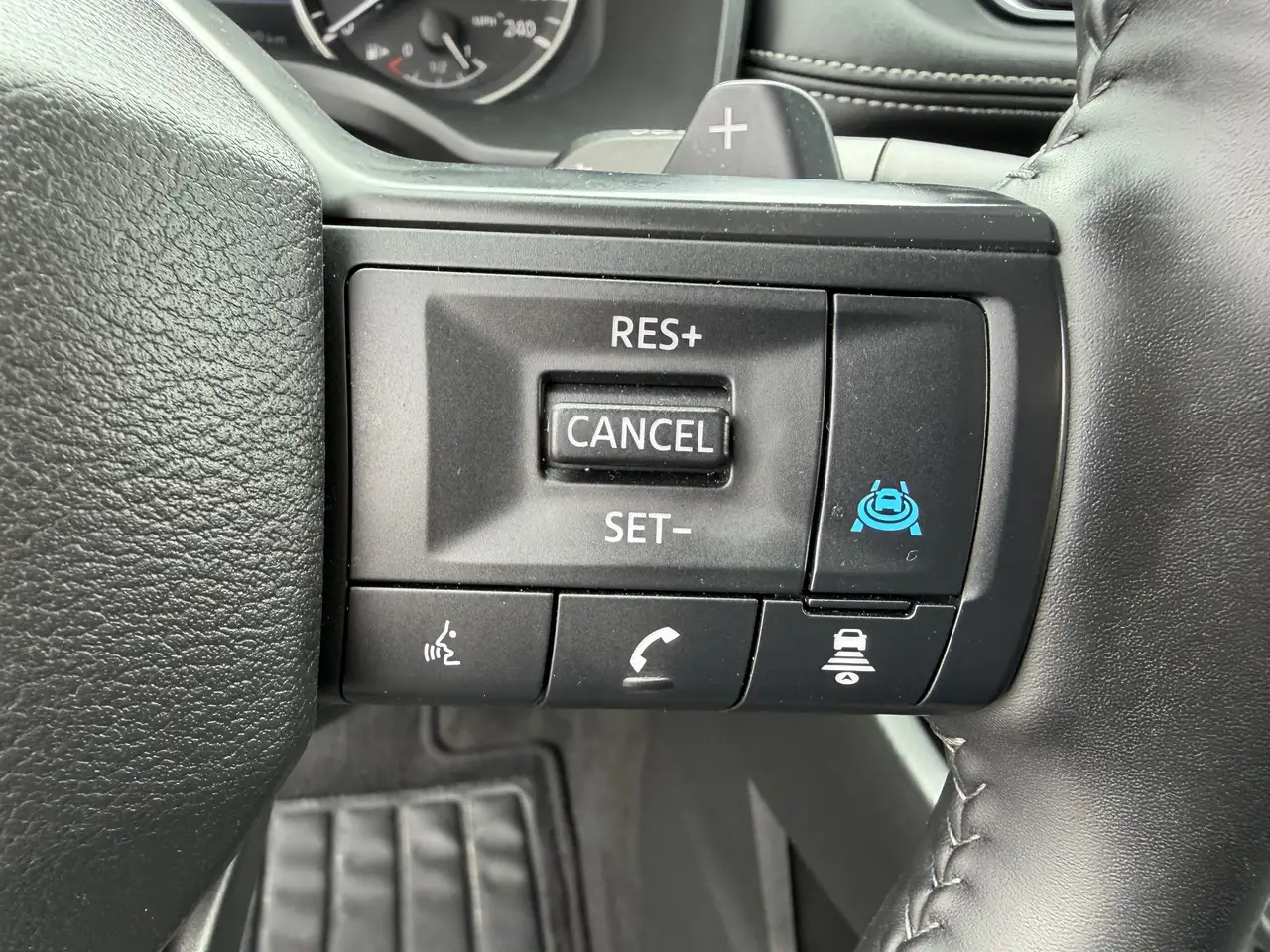 Nissan Rogue photo Nissan Rogue