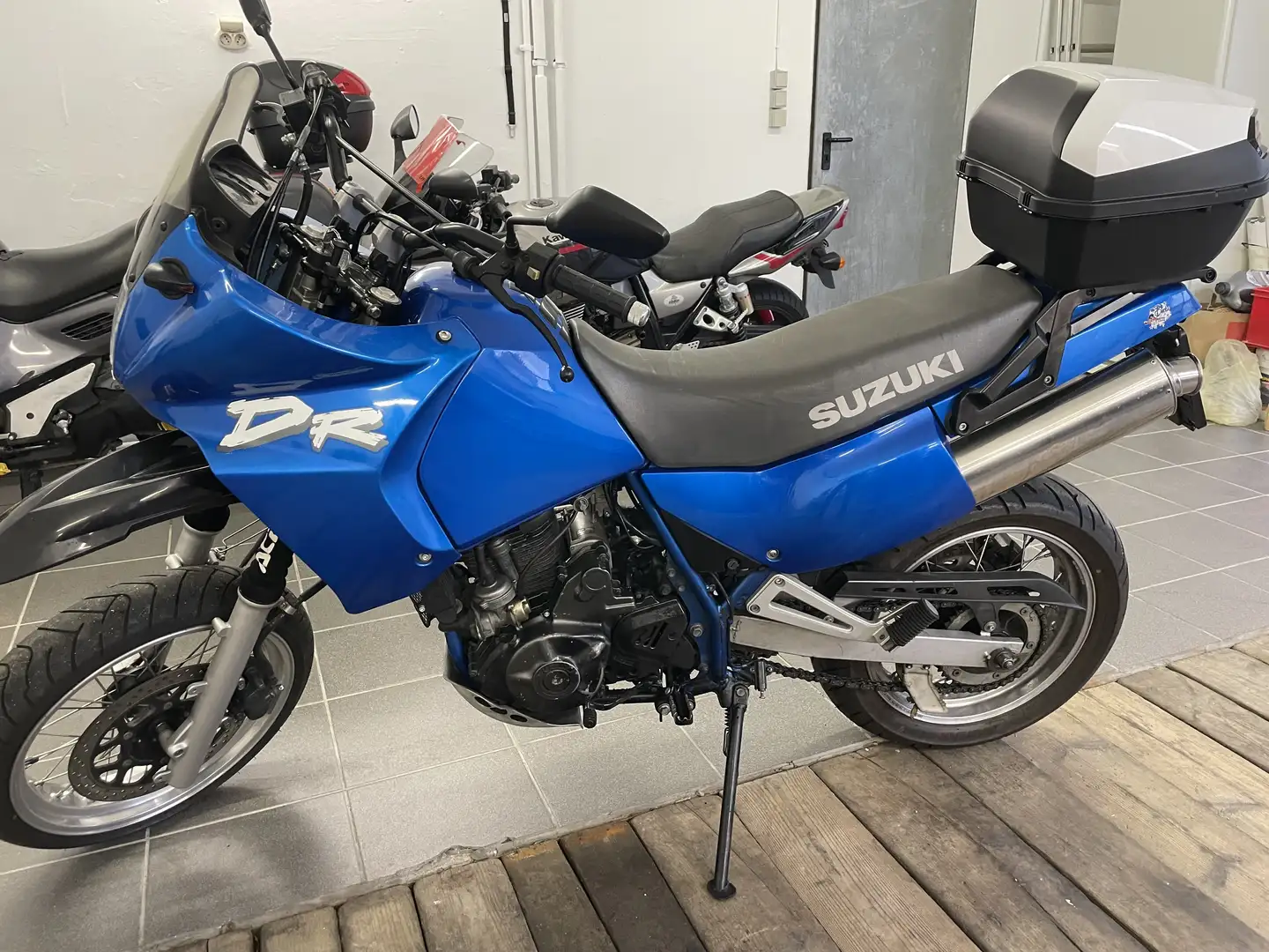 Suzuki DR 650 Blu/Azzurro - 1