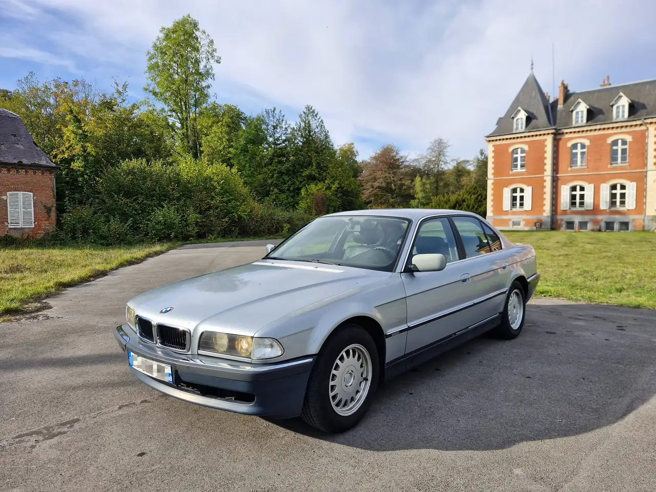 BMW 725